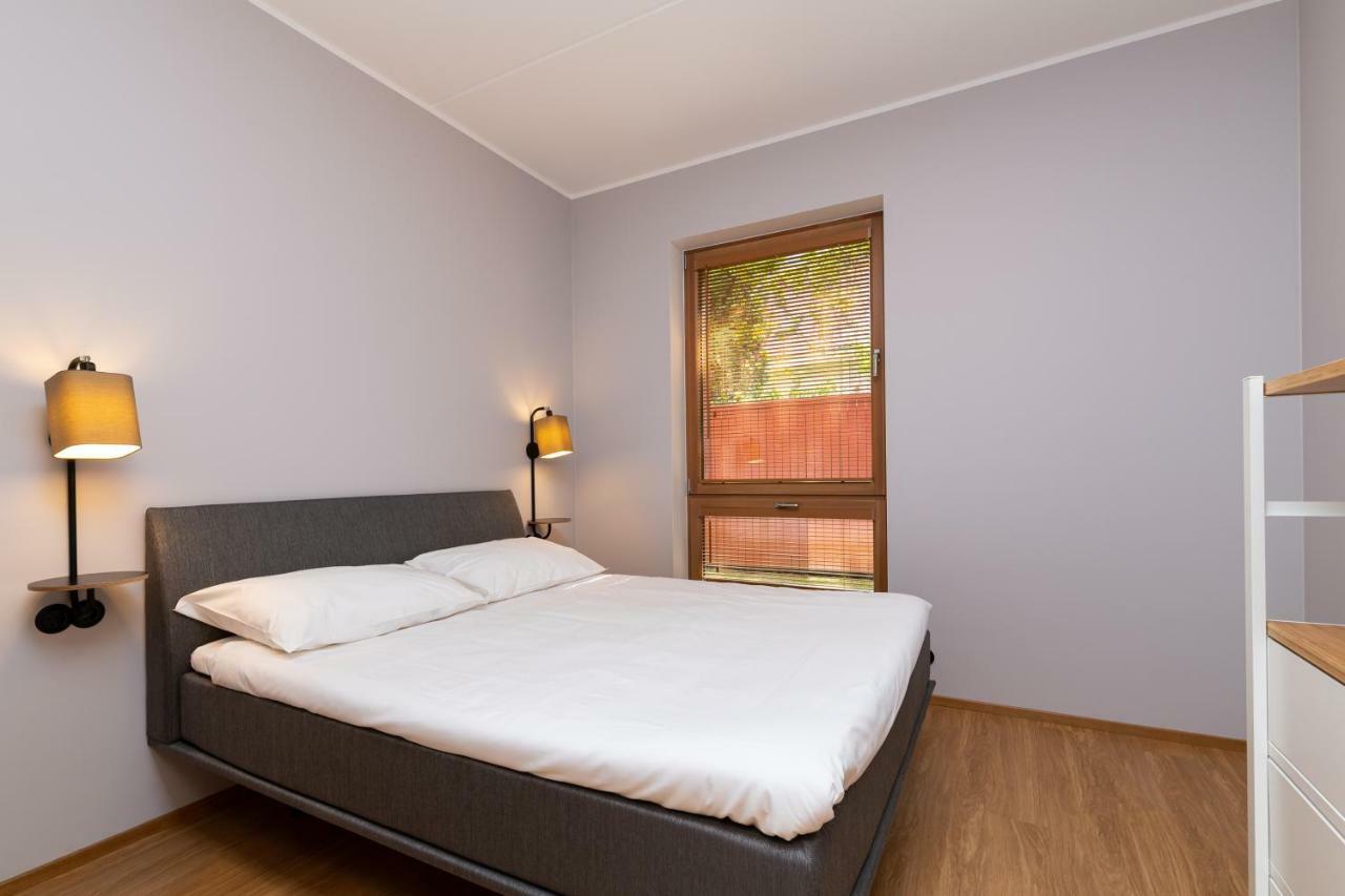 Self-Check-In 2 Bedroom Apartment With A Terrace And Free Parking Tallinn Exterior photo